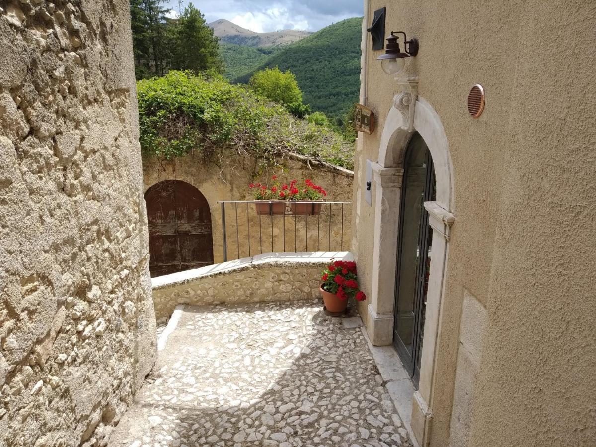 Villa Sognando Bominaco - Dimora Il Milord Extérieur photo